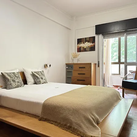 公寓 Lisbon Explorers Spacious Flat - 4 Min To Metro, 20 Min To Center 阿马多拉