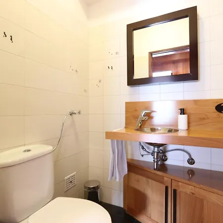 Appartement Lisbon Explorers Spacious Flat - 4 Min To Metro, 20 Min To Center