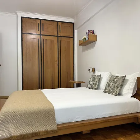 Lisbon Explorers Spacious Flat - 4 Min To Metro, 20 Min To Center Appartement *