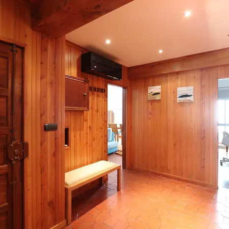 Lisbon Explorers Spacious Flat - 4 Min To Metro, 20 Min To Center 阿马多拉